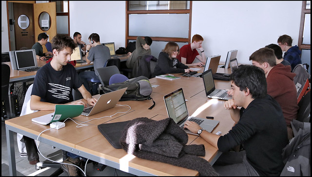 Informatika sebagai Fondasi Transformasi Digital